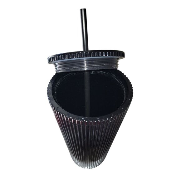 Starbucks 2024 Black Pleated Metallic Core 16 Oz. Venti Cold Cup With Straw - Picture 4 of 6